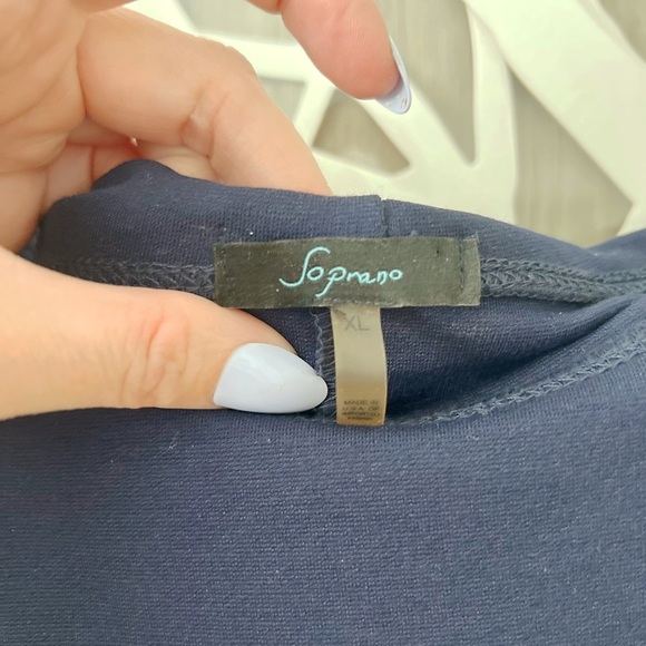 Women’s Navy Blue Off the Shoulder Dress Size XL - Picture 8 of 13